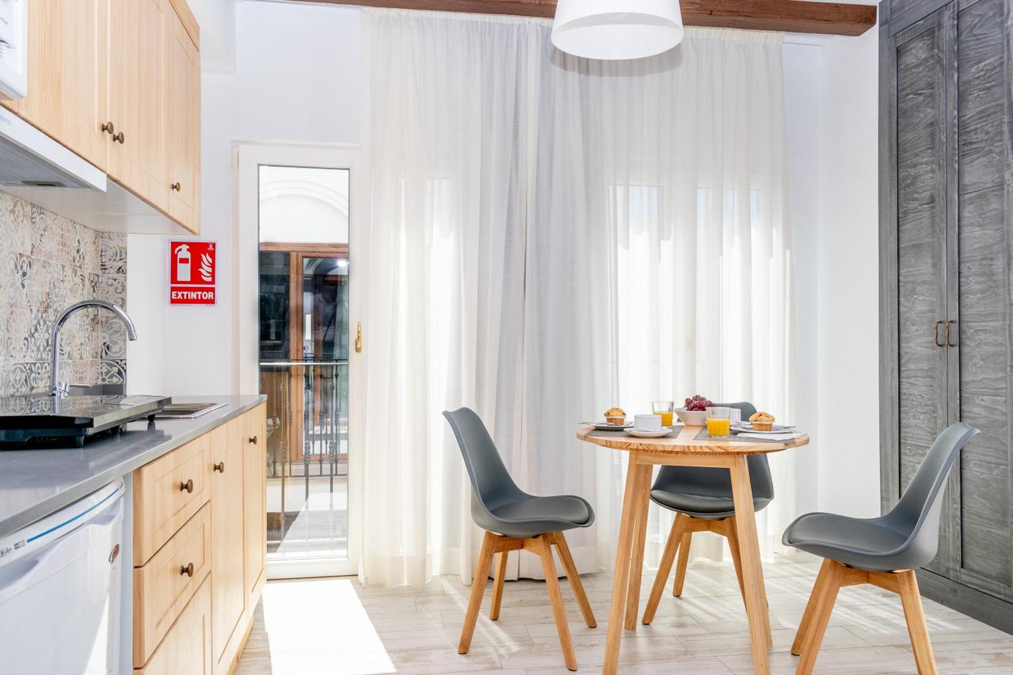 Casa Del Patio - Boutique Apartments (Adults Only) 에스테포나 외부 사진