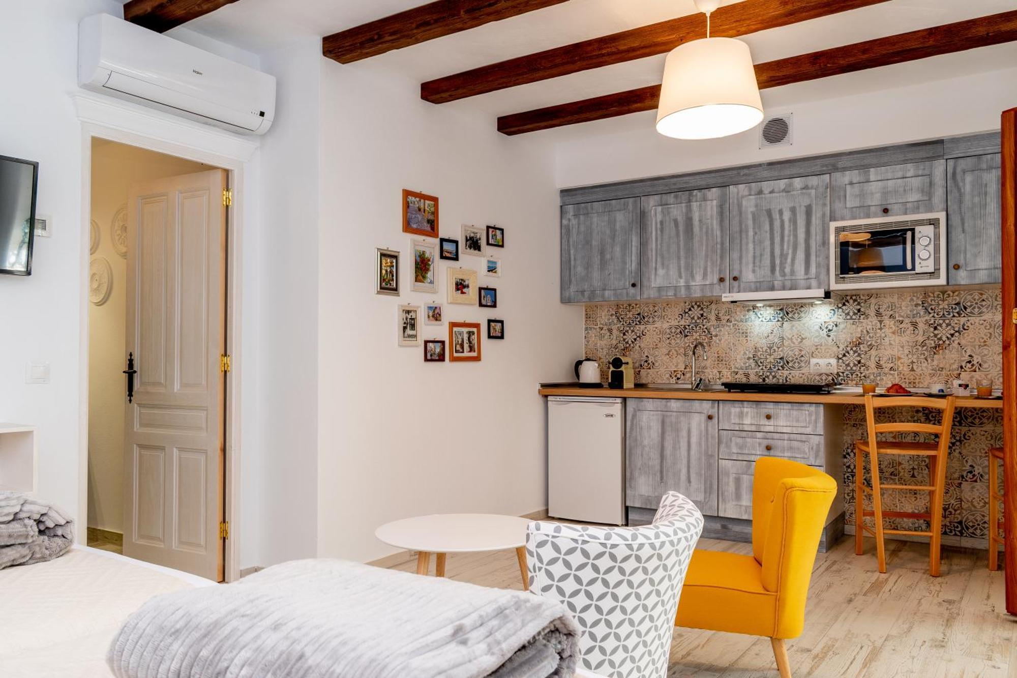 Casa Del Patio - Boutique Apartments (Adults Only) 에스테포나 외부 사진